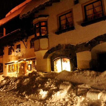 Hotel Garni Friedheim Санкт-Антон-ам-Арльберг Экстерьер фото