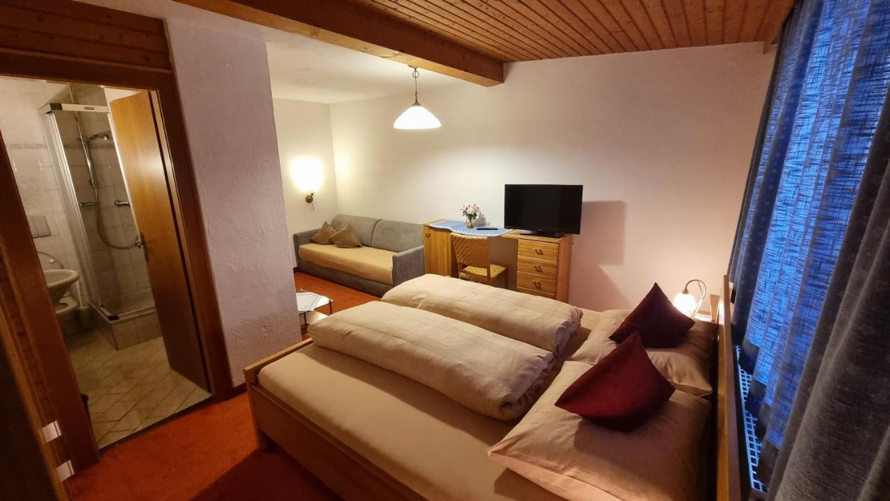 Hotel Garni Friedheim Санкт-Антон-ам-Арльберг Экстерьер фото