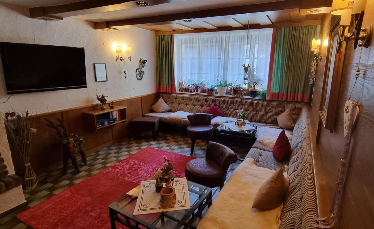 Hotel Garni Friedheim Санкт-Антон-ам-Арльберг Экстерьер фото